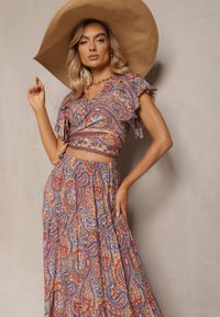 Renee - Beżowy Wiskozowy Komplet 2-Częściowy w Print Paisley Długa Spódnica i Kopertowy Top Aeodosia. Kolor: beżowy. Materiał: wiskoza. Wzór: paisley, nadruk