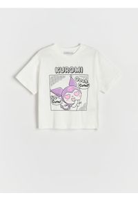 Reserved - T-shirt Kuromi - złamana biel. Materiał: bawełna. Długość: krótkie