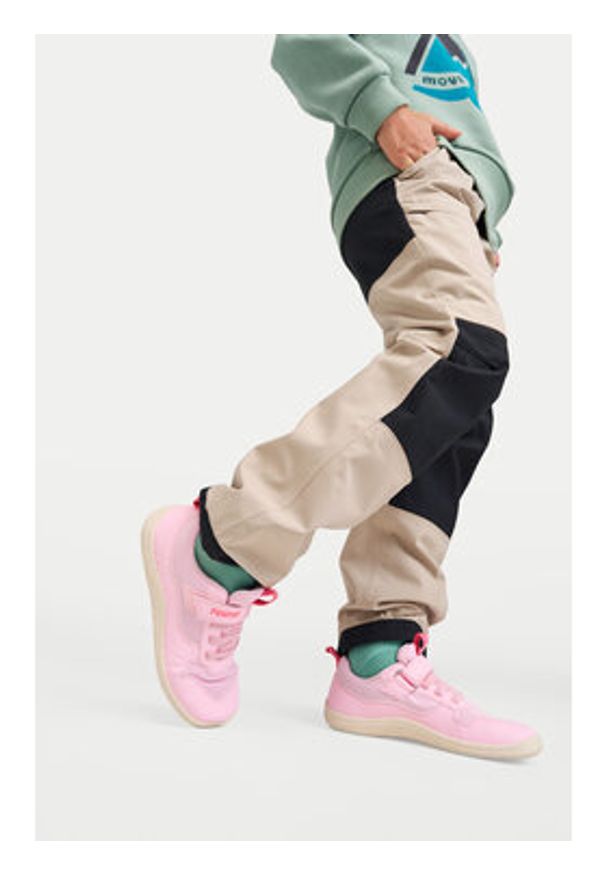 Reima Spodnie outdoor Sampu 5100245A Beżowy Regular Fit. Kolor: beżowy. Materiał: syntetyk. Sport: outdoor