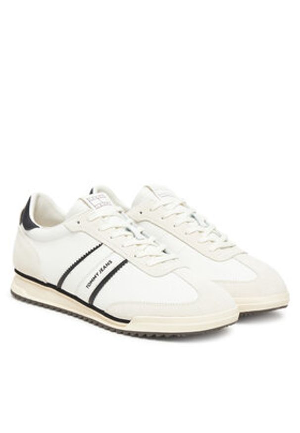 Tommy Jeans Sneakersy Tjm Retro Runner Cleated EM0EM01619 Biały. Kolor: biały. Materiał: skóra