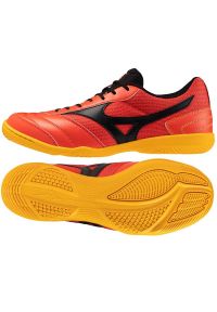 Buty piłkarskie Mizuno Morelia Sala Club In Q1GA240393 czerwone. Zapięcie: sznurówki. Kolor: czerwony. Materiał: guma, skóra, tkanina. Szerokość cholewki: normalna. Sport: piłka nożna