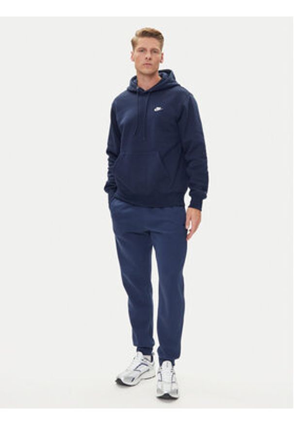 Nike Bluza Club Ft FN3859 Granatowy Regular Fit. Kolor: niebieski. Materiał: bawełna