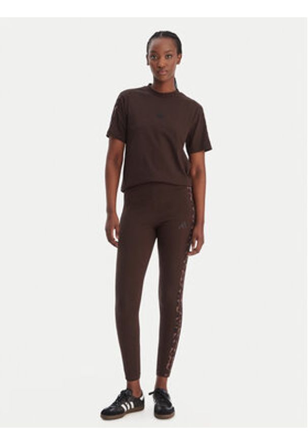 Adidas - adidas T-Shirt Seasonal Essentials Leopard Print KE8830 Brązowy Regular Fit. Kolor: brązowy. Materiał: bawełna. Wzór: nadruk