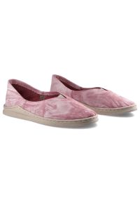 Czerwone Półbuty Maciejka Damskie Lekkie Buty. Okazja: na co dzień, na spacer. Kolor: różowy. Szerokość cholewki: normalna. Sezon: lato, wiosna. Styl: casual #8