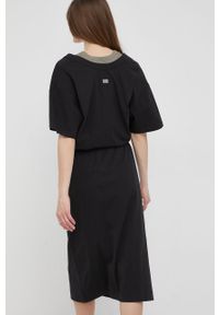 G-Star RAW - G-Star Raw sukienka bawełniana kolor czarny maxi oversize. Kolor: czarny. Materiał: bawełna. Długość rękawa: krótki rękaw. Typ sukienki: oversize. Długość: maxi