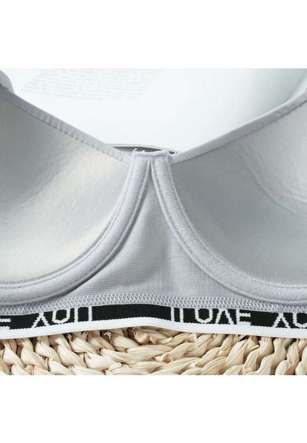 Intica - Biustonosz sportowy push-up do ćwiczeń Daisy. Kolor: niebieski. Materiał: materiał. Rodzaj stanika: push-up