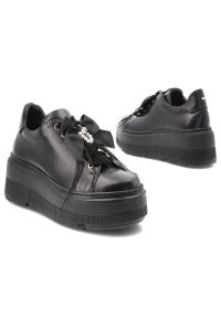 Czarne Sneakersy Karino Modne Obuwie Damskie Na Platformie. Okazja: na co dzień. Kolor: czarny. Materiał: skóra. Obcas: na platformie. Styl: elegancki, casual, klasyczny #4