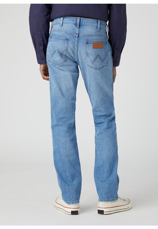 Wrangler - WRANGLER MĘSKIE SPODNIE JEANSOWE WRANGLER GREENSBORO COOL TWIST W15QYLZ70 112330710. Okazja: na co dzień. Sezon: lato. Styl: casual, klasyczny