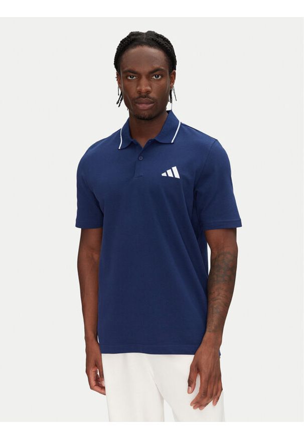 Adidas - adidas Polo Essentials Small Logo JE9021 Granatowy Regular Fit. Typ kołnierza: polo. Kolor: niebieski. Materiał: bawełna