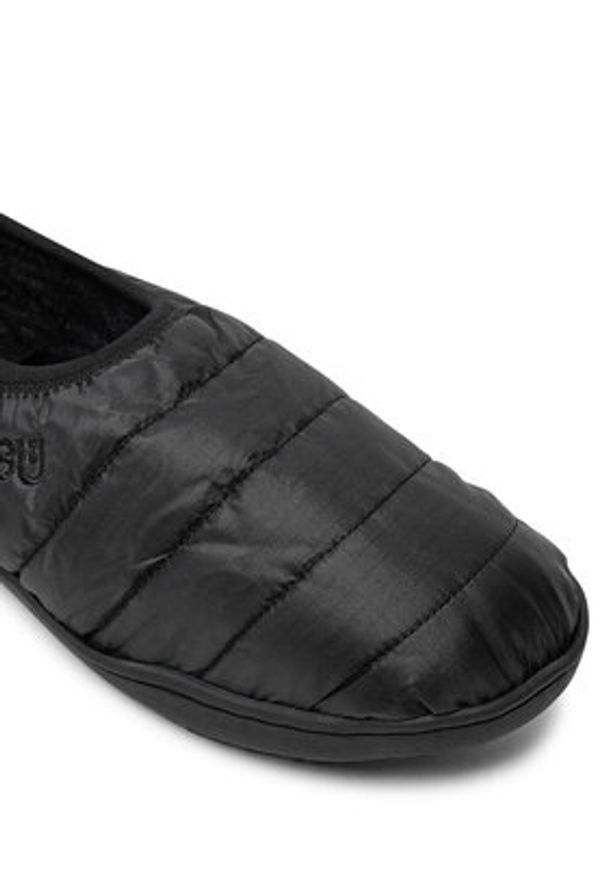 Subu Kapcie Packable F-Line Czarny. Kolor: czarny. Materiał: materiał