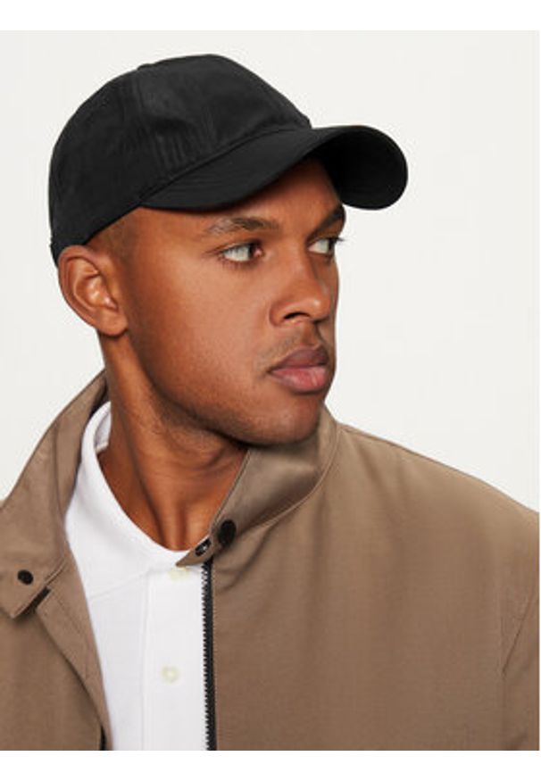 Calvin Klein Czapka z daszkiem K50K512646 Czarny. Kolor: czarny. Materiał: poliamid, nylon