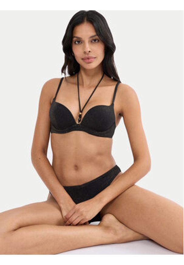 Triumph Góra od bikini Summer Sunset 10226544 Czarny. Kolor: czarny. Materiał: syntetyk