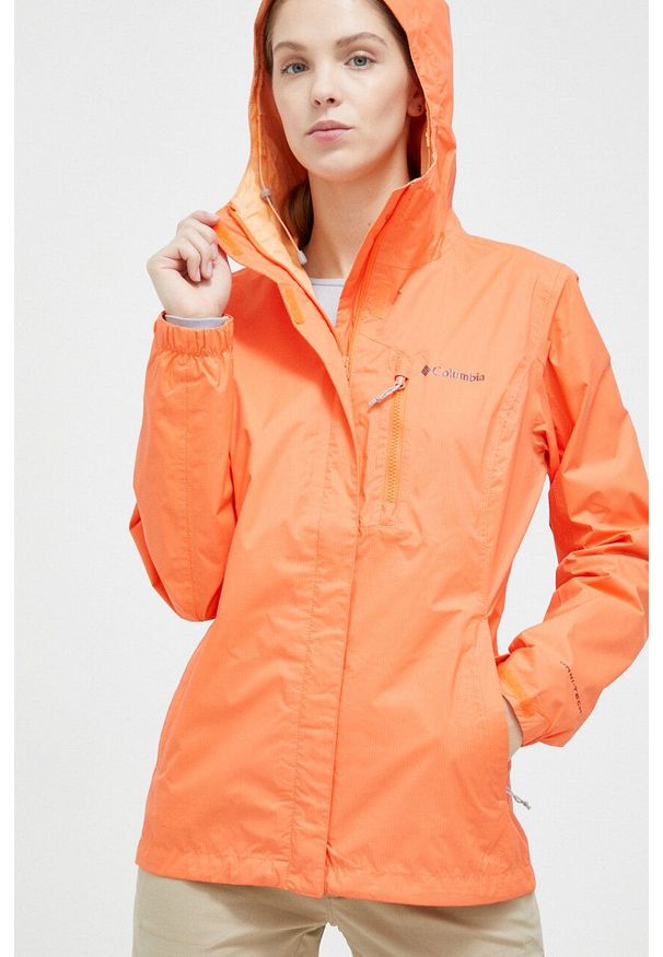 columbia - Columbia kurtka outdoorowa Pouring Adventure II kolor pomarańczowy przejściowa 1760071-468. Kolor: pomarańczowy. Materiał: materiał
