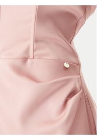 Rinascimento Sukienka wieczorowa CFC0122687003 Różowy Regular Fit. Kolor: różowy. Materiał: syntetyk. Styl: wizytowy #2