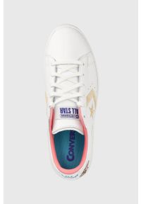 Converse Tenisówki skórzane x SPACE JAM damskie kolor biały. Nosek buta: okrągły. Zapięcie: sznurówki. Kolor: biały. Materiał: skóra #9