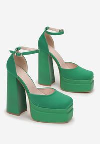Born2be - Zielone Sandały Meganie. Nosek buta: otwarty. Zapięcie: pasek. Kolor: zielony. Materiał: materiał, satyna. Wzór: jednolity. Obcas: na platformie #3