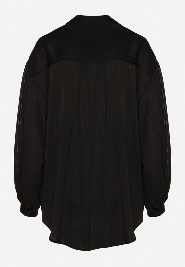 Born2be - Czarna Koszula z Bufiastymi Rękawami i Przedłużonym Tyłem Zilima. Okazja: na co dzień. Kolor: czarny. Materiał: jeans. Styl: klasyczny, casual, elegancki