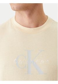 Calvin Klein Jeans T-Shirt Hero Monologo LV04RB862G Żółty Regular Fit. Kolor: żółty. Materiał: bawełna #4