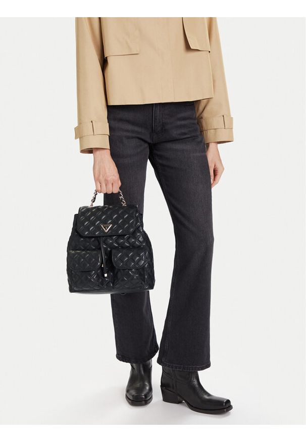 Guess Plecak Giully II HWQG96 73330 Czarny. Kolor: czarny. Materiał: skóra