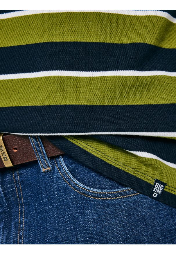 Big-Star - Koszulka męska polo w paski granatowo-zielona Seulis 301. Okazja: na co dzień. Typ kołnierza: polo. Kolor: zielony. Materiał: dzianina, jeans, żakard. Wzór: paski. Styl: casual, elegancki, sportowy, klasyczny