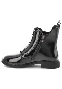 Czarne Botki S.Barski Lakierowane Buty Damskie. Okazja: na co dzień. Kolor: czarny. Materiał: lakier. Styl: casual, rockowy, klasyczny, wizytowy