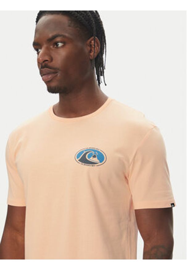 Quiksilver T-Shirt Ev Flower Chaos Ss EQYZT08050 Pomarańczowy Regular Fit. Kolor: pomarańczowy. Materiał: bawełna