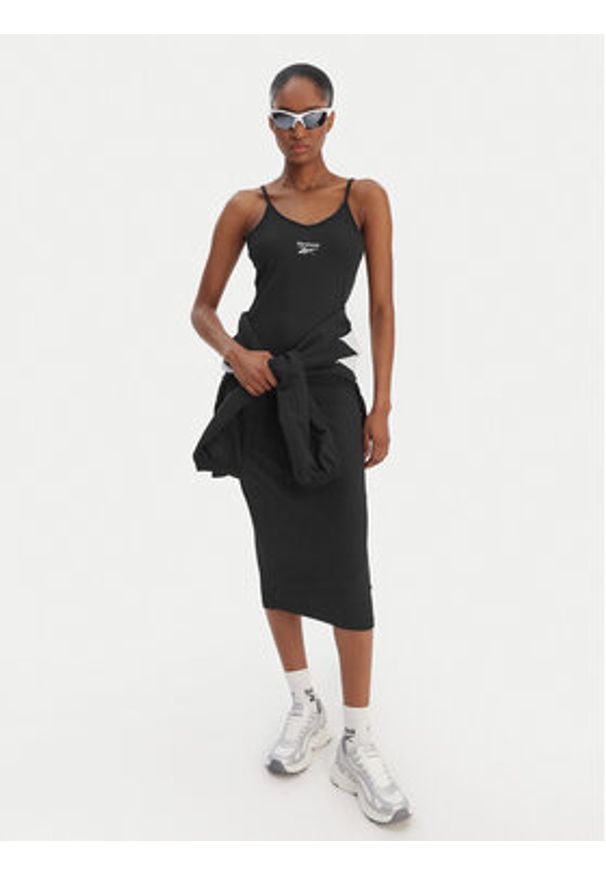 Reebok Sukienka codzienna Madaleine RK25515CCW Czarny Slim Fit. Okazja: na co dzień. Kolor: czarny. Materiał: syntetyk. Typ sukienki: proste. Styl: casual