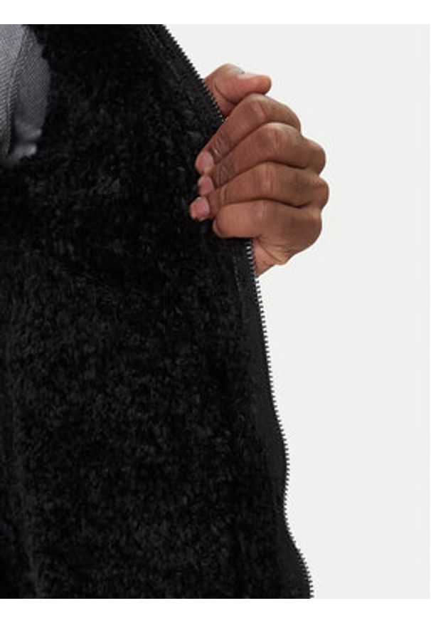 Guess Kożuch M5BL28 W2310 Czarny Regular Fit. Kolor: czarny. Materiał: syntetyk