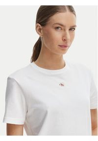 Calvin Klein Jeans T-Shirt LV047F227G Biały Classic Fit. Kolor: biały. Materiał: bawełna #4