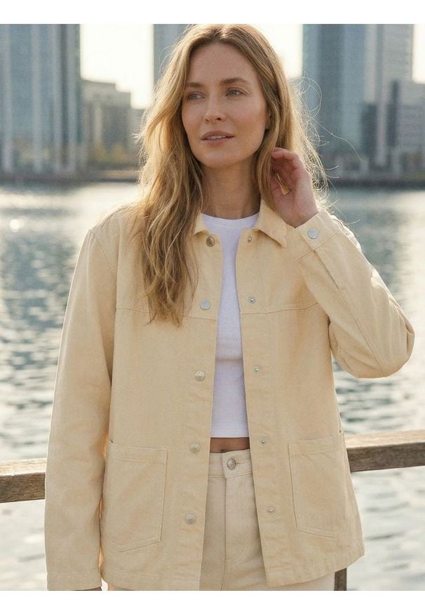 Sinsay - Jeansowa krótka katana - kremowy. Kolor: kremowy. Materiał: jeans. Długość: krótkie