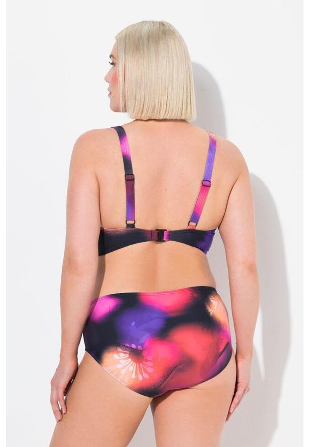 ULLA POPKEN - Damskie Bikini ozdobne klamry miękkie miseczki materiał pochodzący z recyklingu. Kolekcja: plus size. Kolor: różowy. Materiał: elastan, poliamid, materiał