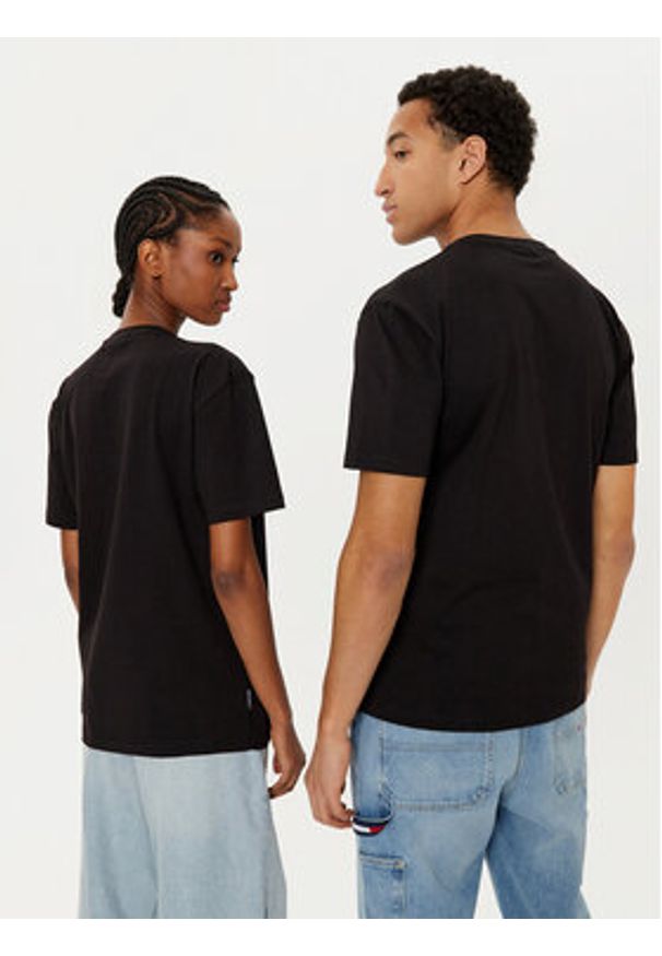 Filling Pieces T-Shirt Unisex 7443400 Czarny Slim Fit. Kolor: czarny. Materiał: bawełna