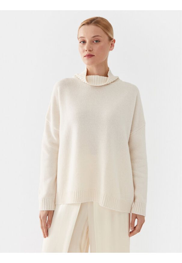 Golf Weekend Max Mara. Typ kołnierza: golf. Materiał: wełna