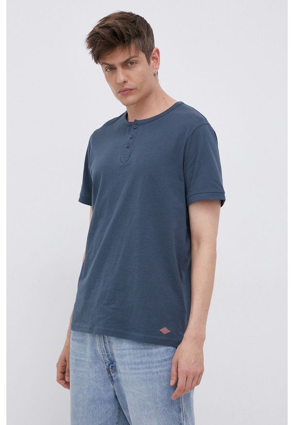Lee Cooper T-shirt bawełniany gładki. Okazja: na co dzień. Kolor: niebieski. Materiał: bawełna. Długość: krótkie. Wzór: gładki. Styl: casual