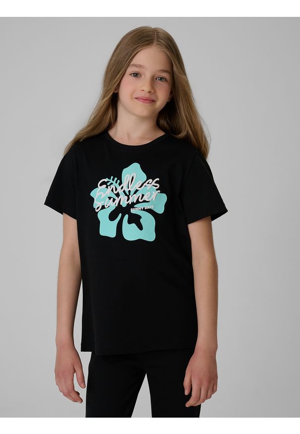 4f - 4F T-shirt regular z nadrukiem dziewczęcy - czarny 158 (12-13 lat). Okazja: na co dzień. Kolor: czarny. Materiał: bawełna, dzianina. Wzór: nadruk. Sezon: lato. Styl: casual