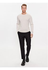 Calvin Klein Sweter K10K109474 Beżowy Regular Fit. Kolor: beżowy. Materiał: wełna