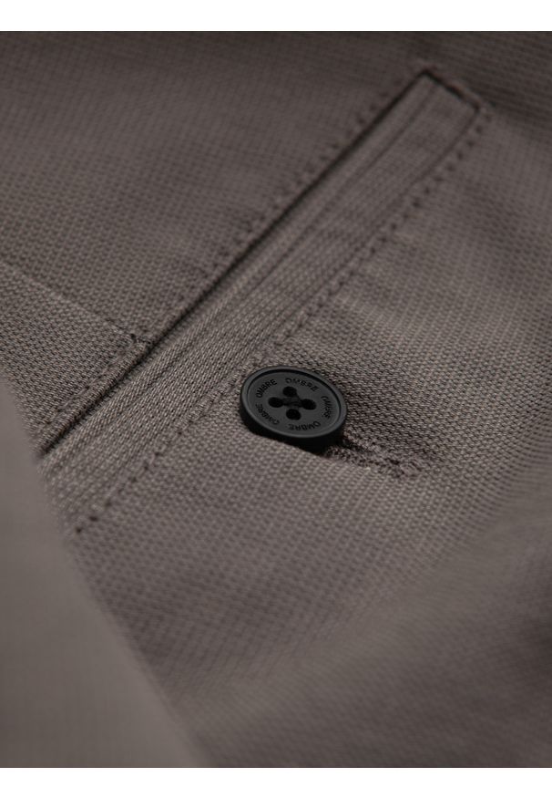 Ombre Clothing - Klasyczne spodnie męskie chino z delikatną teksturą - ciemnobeżowe V1 OM-PACP-0188 - XXL. Kolor: beżowy. Materiał: bawełna, poliester, materiał. Styl: klasyczny
