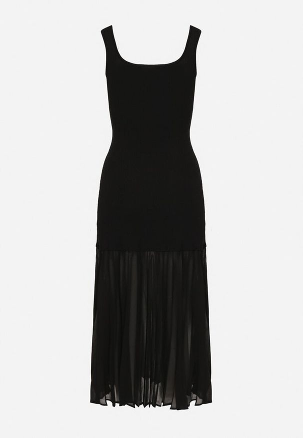 Born2be - Czarna Prążkowana Sukienka na Ramiączkach o Taliowanym Kroju z Tiulem Ivelzedia. Okazja: na co dzień. Typ kołnierza: dekolt kwadratowy. Kolor: czarny. Materiał: tiul, prążkowany. Długość rękawa: na ramiączkach. Styl: casual