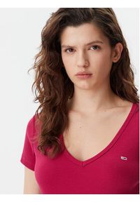 Tommy Jeans T-Shirt Essential DW0DW17385 Różowy Slim Fit. Kolor: różowy. Materiał: bawełna #4