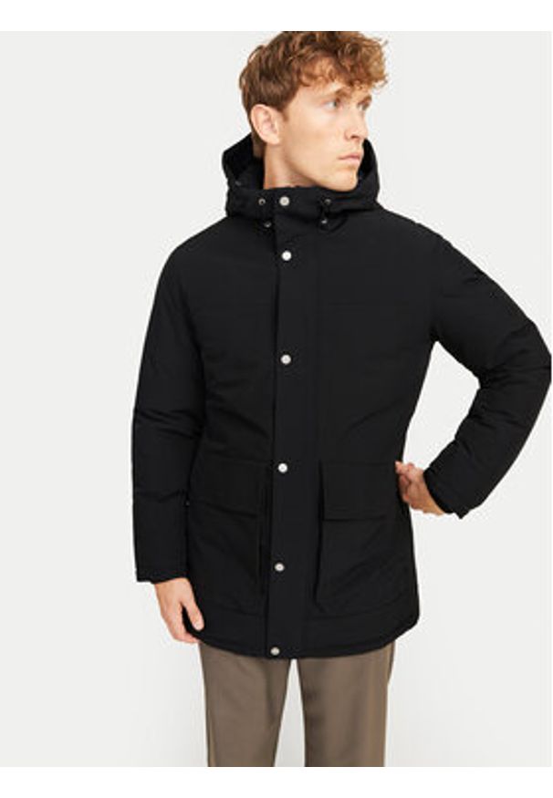 Jack & Jones - Jack&Jones Parka Trek 12256992 Czarny Regular Fit. Kolor: czarny. Materiał: syntetyk