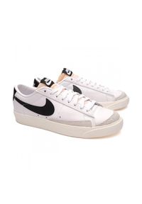 Nike - Buty na co dzień damskie NIKE BLAZER LOW '77 skóra. Okazja: na co dzień. Kolor: biały. Materiał: skóra