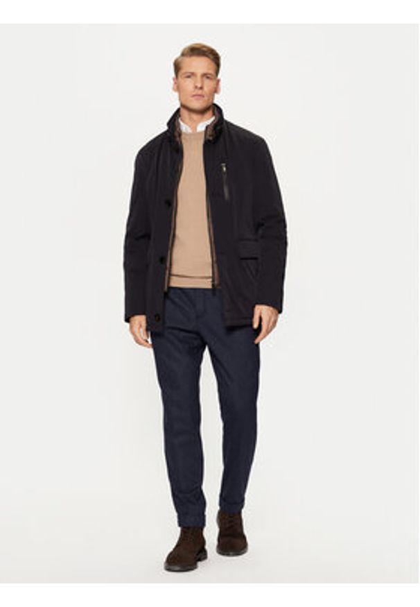 Bugatti Płaszcz przejściowy 674128 69081 Granatowy Regular Fit. Kolor: niebieski. Materiał: syntetyk