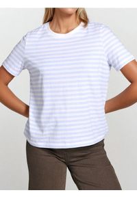 Sinsay - Bawełniana koszulka w paski - błękitny. Kolor: niebieski. Materiał: bawełna. Wzór: paski #1