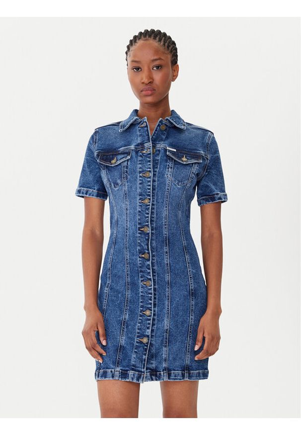 Guess Jeans Sukienka jeansowa W5YK55 D5R11 Niebieski Slim Fit. Kolor: niebieski. Materiał: bawełna