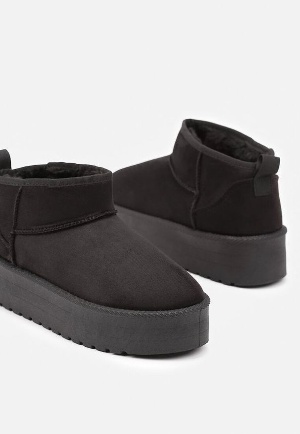 Born2be - Czarne Ocieplone Śniegowce Wsuwane na Platformie Meralyn. Okazja: na co dzień. Zapięcie: bez zapięcia. Kolor: czarny. Materiał: jeans, wełna. Obcas: na platformie. Styl: klasyczny, elegancki, casual