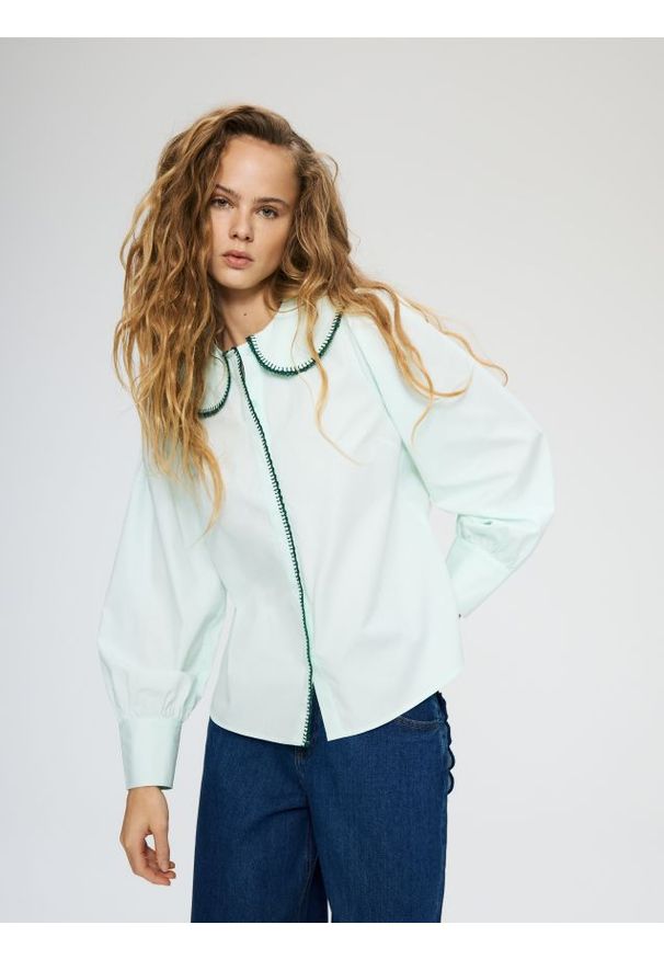 Reserved - Bawełniana koszula z kołnierzykiem - jasnozielony. Kolor: zielony. Materiał: bawełna