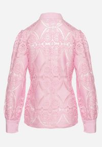 Born2be - Różowa Koszula Koronkowa w Ażurowe Wzory Saoime. Kolor: różowy. Materiał: koronka. Wzór: ażurowy #4