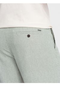 Ombre Clothing - Spodenki męskie szorty dzianinowe z lnu i bawełny - jasnozielone V2. Okazja: na imprezę. Kolor: zielony. Materiał: len, bawełna, dzianina. Sezon: lato. Styl: klasyczny, wakacyjny #7