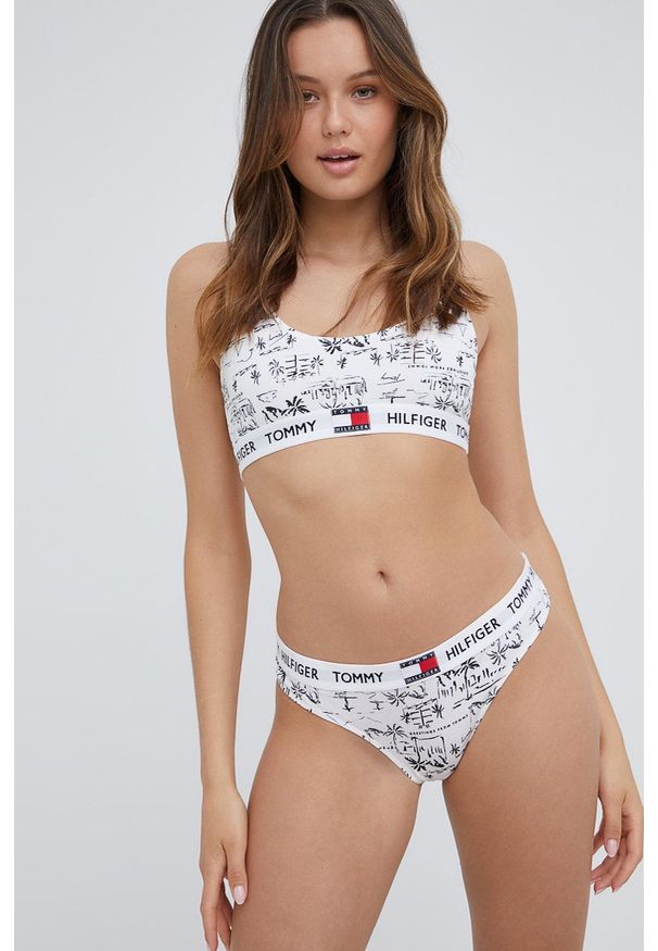 TOMMY HILFIGER - Tommy Hilfiger stringi kolor biały. Kolor: biały. Materiał: bawełna