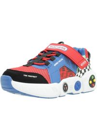 skechers - Tenisówki Skechers Model 402260l Kolor Czerwony. Kolor: czerwony, czarny. Materiał: guma, materiał, tkanina, syntetyk. Sport: turystyka piesza